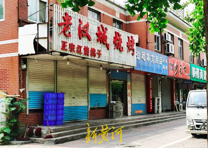 新黄河探访唐山打人现场：案发烧烤店上月刚发生殴斗事件，距派出所直线距离仅800米